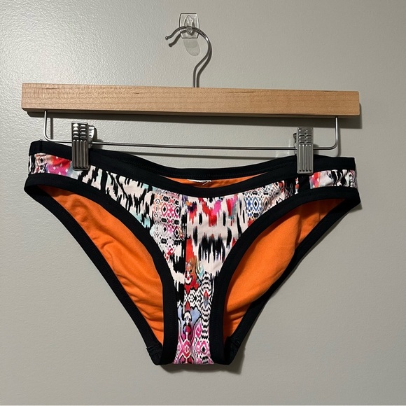 Seafolly Beach Gypsy Scuba Bikini Set Hipster Bottom Lightly Padded Top - Picture 11 of 16